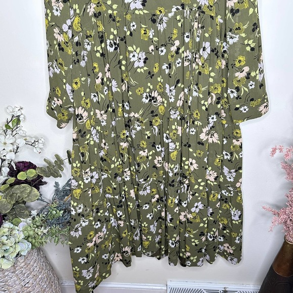 MADEWELL Cinch-Waist Tiered Midi Dress in Wildblooms Olive Green {3A34} - Picture 5 of 10